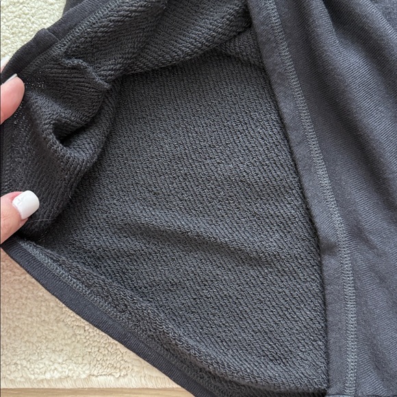 NEW- Skims Light French Terry Loose Short in Ash - Picture 5 of 10